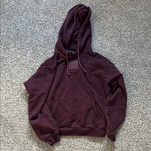 Barry’s burgundy sweatshirt